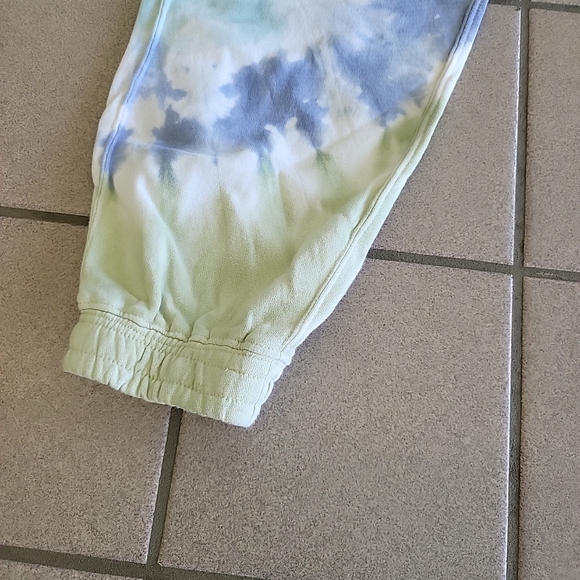 NWT Juniors 3X Ultra Flirt Tie-Dye Comfy Fleece Jogger Sweatpants - Picture 2 of 10